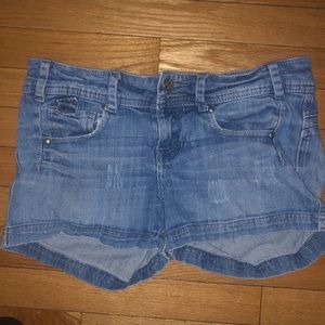 STS brand jean shorts low rise shorts 27 waist